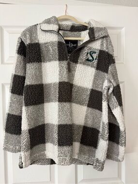 Sacramento State University Sherpa quarter zip